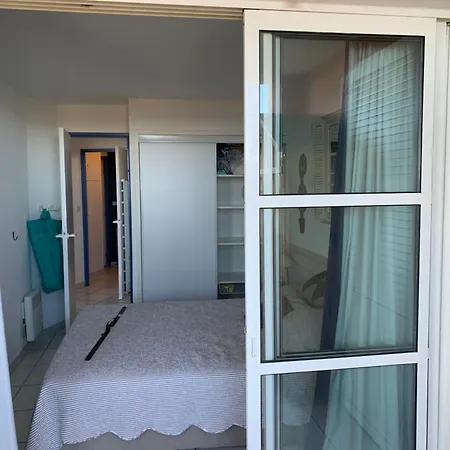 Appartement Cap Esterel Pierre Et Type 3 , 2 Rez De Jardin Cloture ,vue ,inclus Climatisation Place De Stationnement , Acces Aux Piscines ,animations Saint-Raphaël