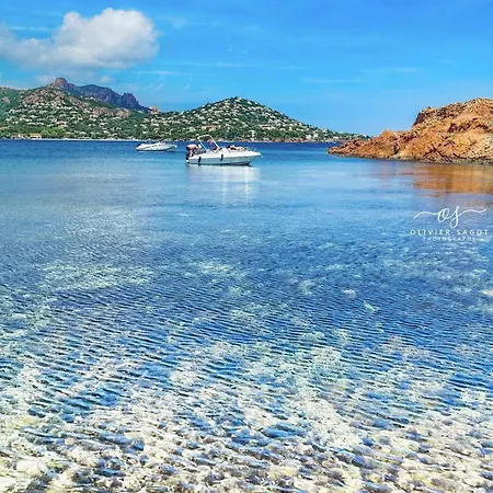Cap Esterel Pierre Et Type 3 , 2 Rez De Jardin Cloture ,vue ,inclus Climatisation Place De Stationnement , Acces Aux Piscines ,animations * Saint-Raphaël