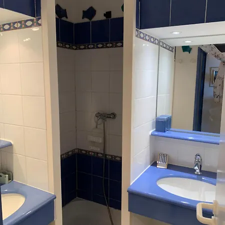Lejlighed Cap Esterel Pierre Et Type 3 , 2 Rez De Jardin Cloture ,vue ,inclus Climatisation Place De Stationnement , Acces Aux Piscines ,animations