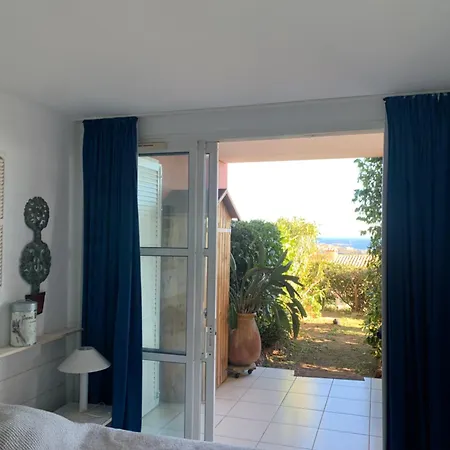 Cap Esterel Pierre Et Type 3 , 2 Rez De Jardin Cloture ,vue ,inclus Climatisation Place De Stationnement , Acces Aux Piscines ,animations Lejlighed *
